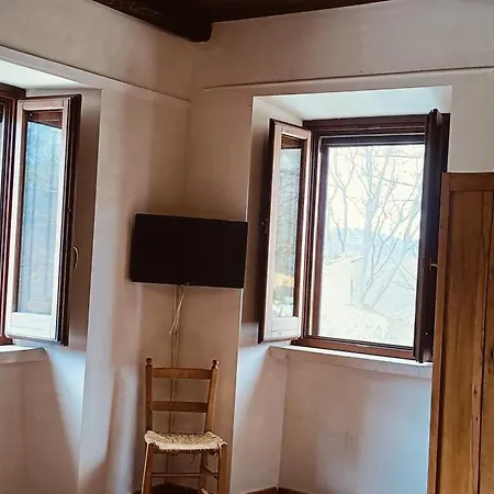 Lantgård Azienda Agrituristica La Torretta Tocco da Casauria