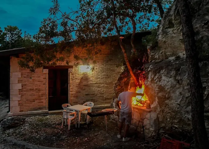 Azienda Agrituristica La Torretta בית חווה Tocco da Casauria